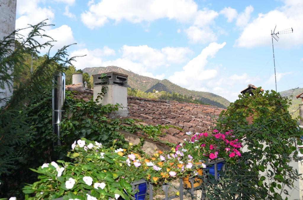 Gasthaus La Casa Del Teix Eslida Zimmer foto